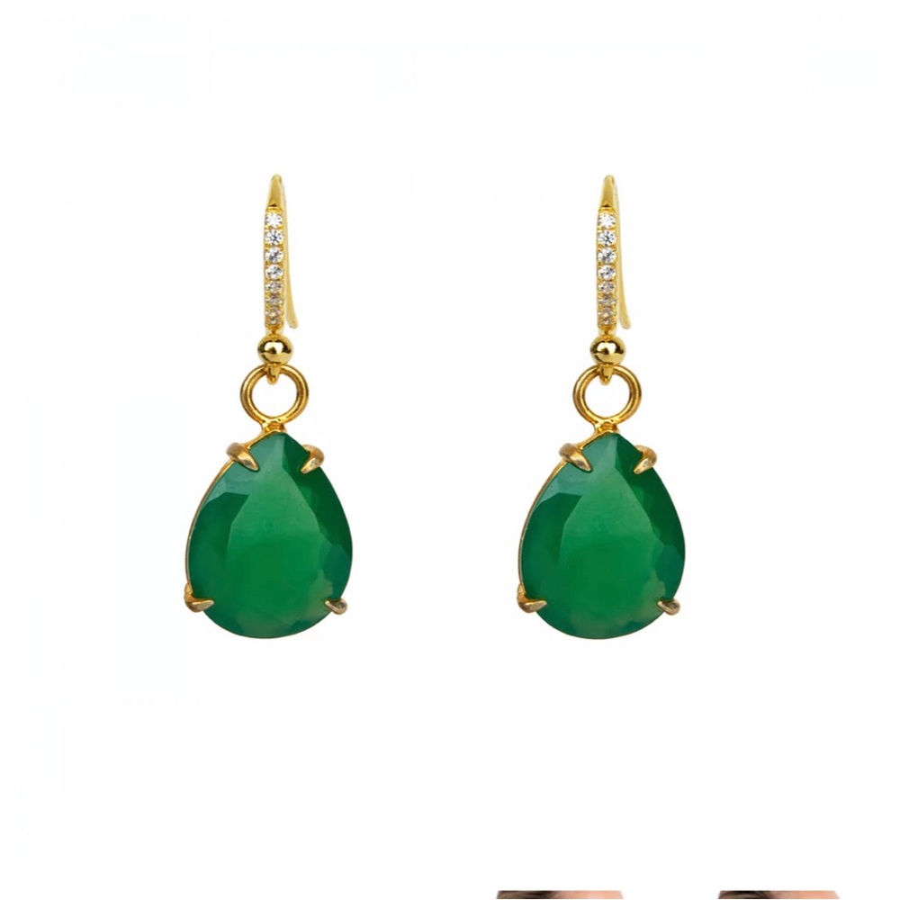 Green Onyx tear drip fish hook Earrings